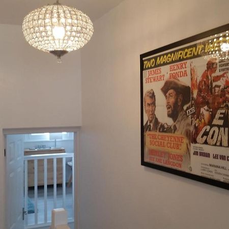 The Picture House Stylish Apartment In Фоуї Екстер'єр фото